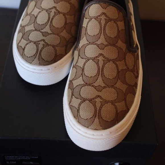 Signature Coach Slip on Sneaker - Picture 5 of 9
